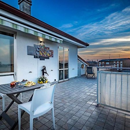 شقة Il Terrazzo Sul Tramonto Bastiglia المظهر الخارجي الصورة